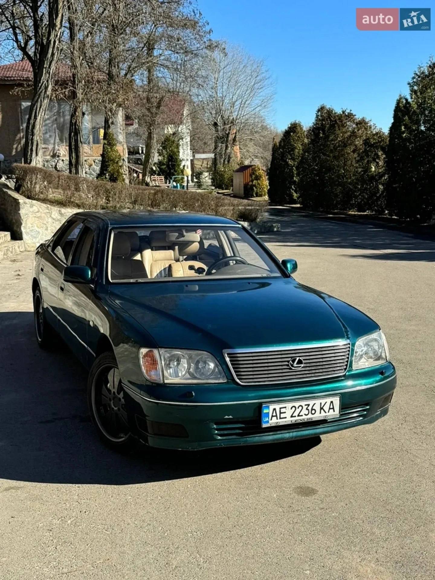 Lexus LS — фото 1