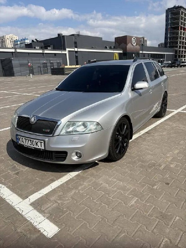 Škoda Octavia A5 VRS — фото 1