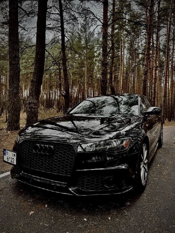 Audi A6 — фото 1