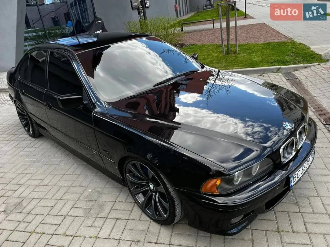 BMW 5 Series — фото 1