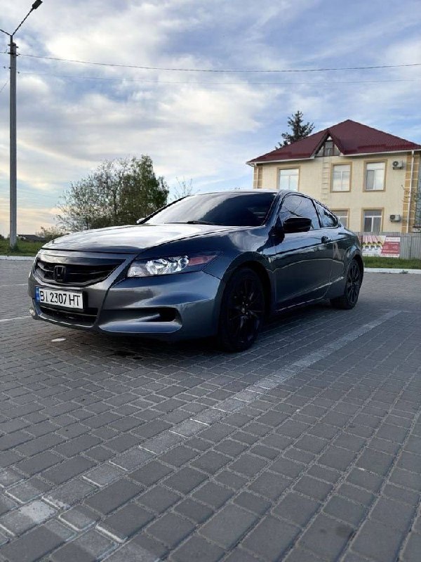 Honda Accord — фото 1