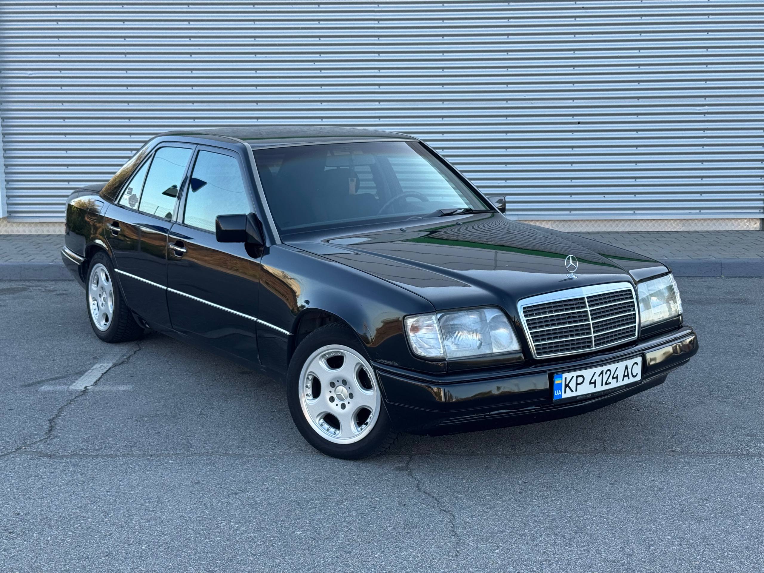 Mercedes-Benz W124 E280 — фото 1