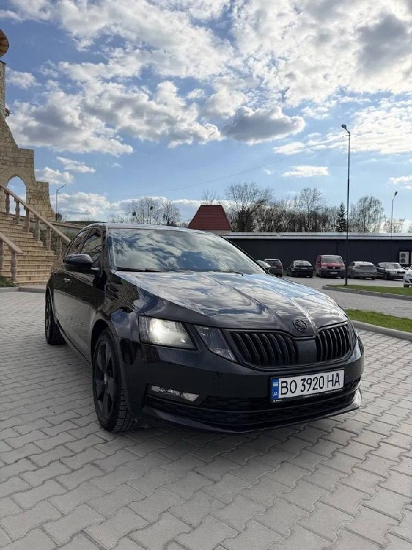 Škoda Octavia — фото 1