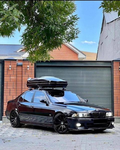 BMW E39 INDIVIDUAL