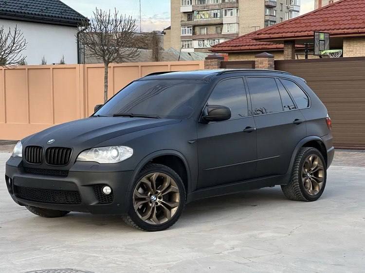 BMW X5 — фото 1