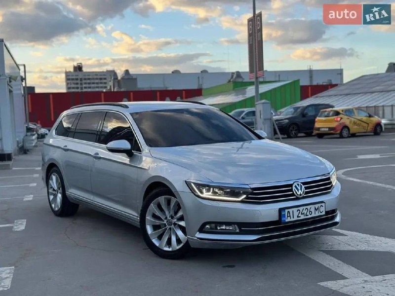 Volkswagen Passat B8 — фото 1