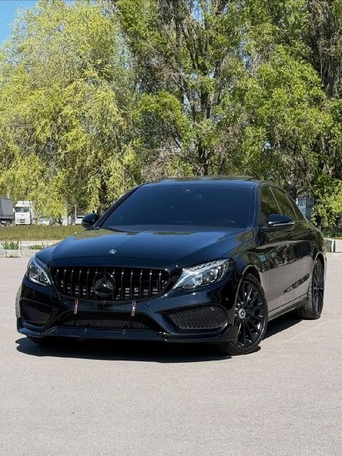 Mercedes-Benz C300 AMG