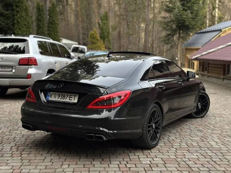 Mercedes-Benz CLS 550 — фото 1