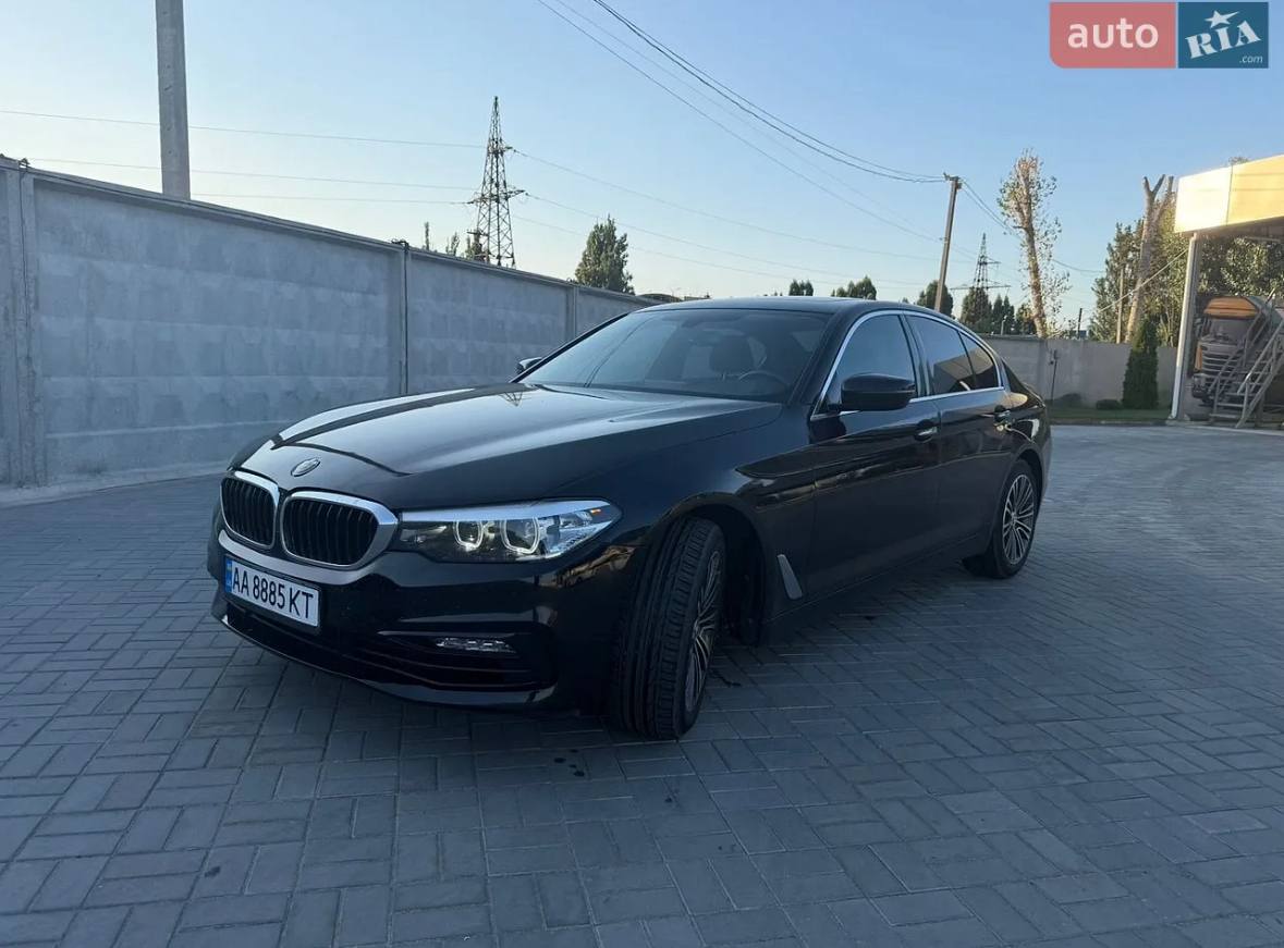 BMW 530i — фото 1