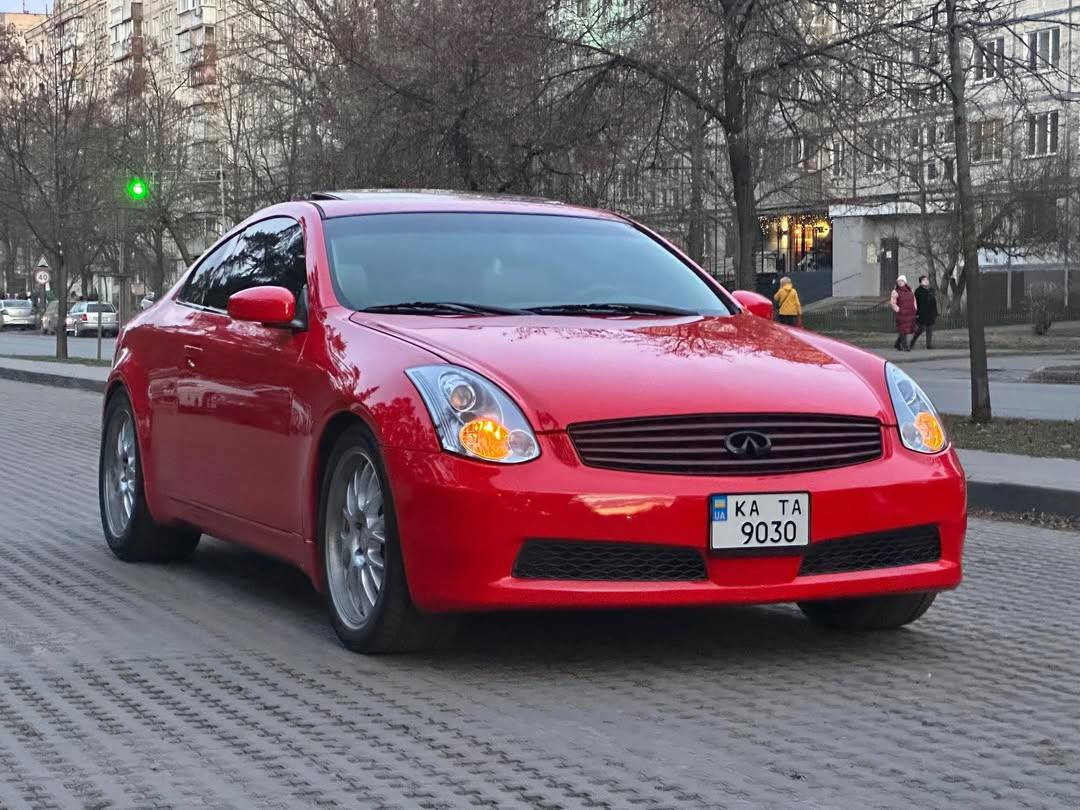 Infiniti G35 — фото 1