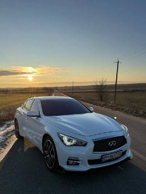 Infiniti Q50