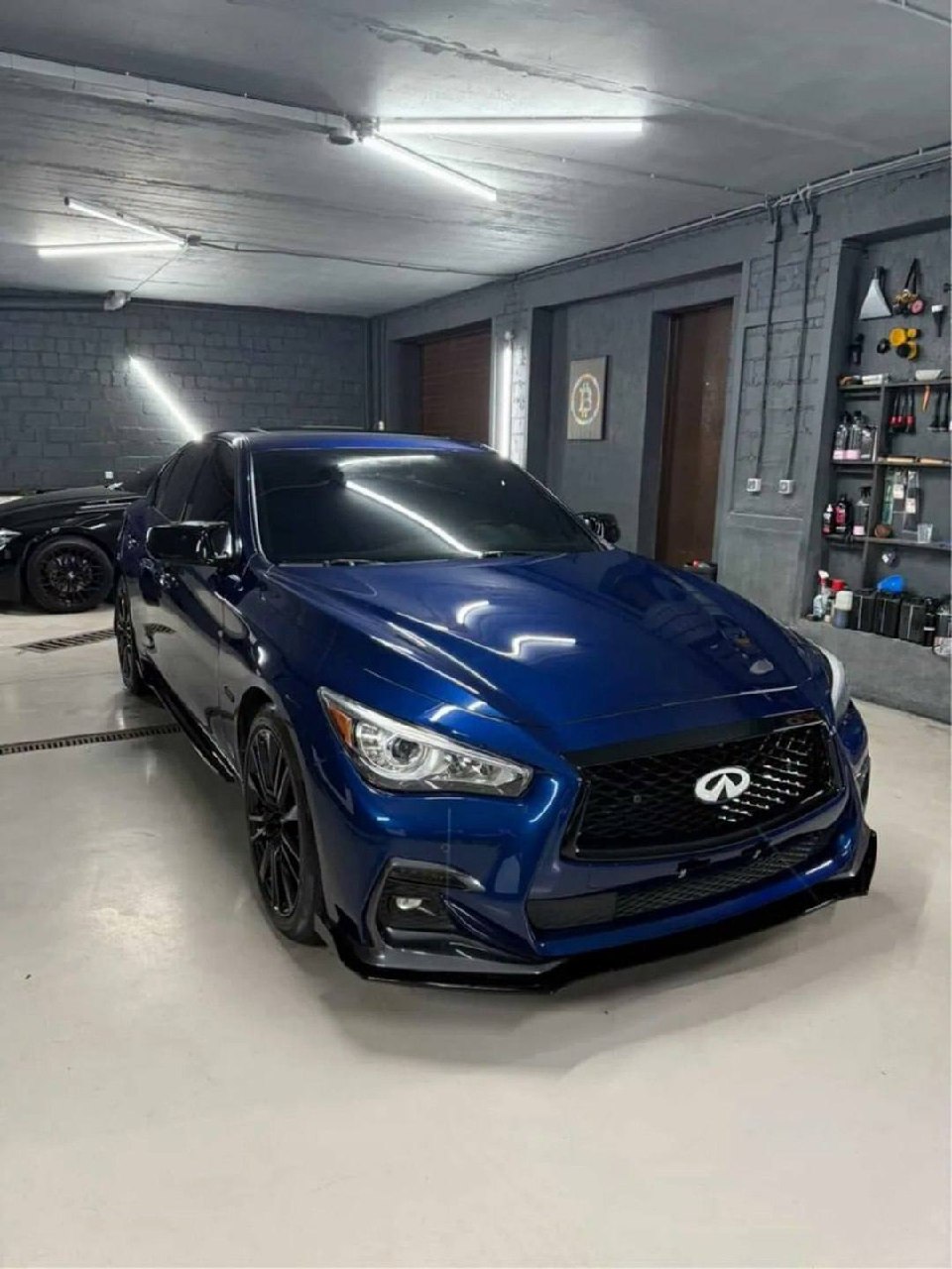 Infiniti q50 RED SPORT — фото 1
