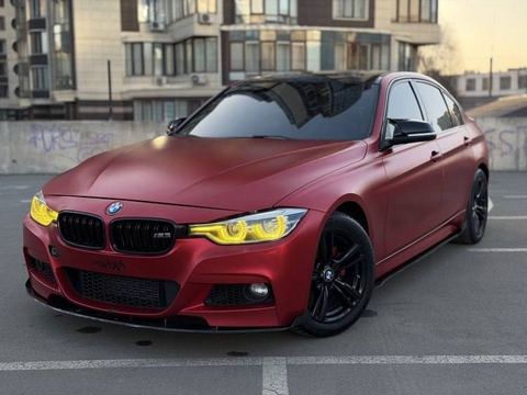BMW 328i