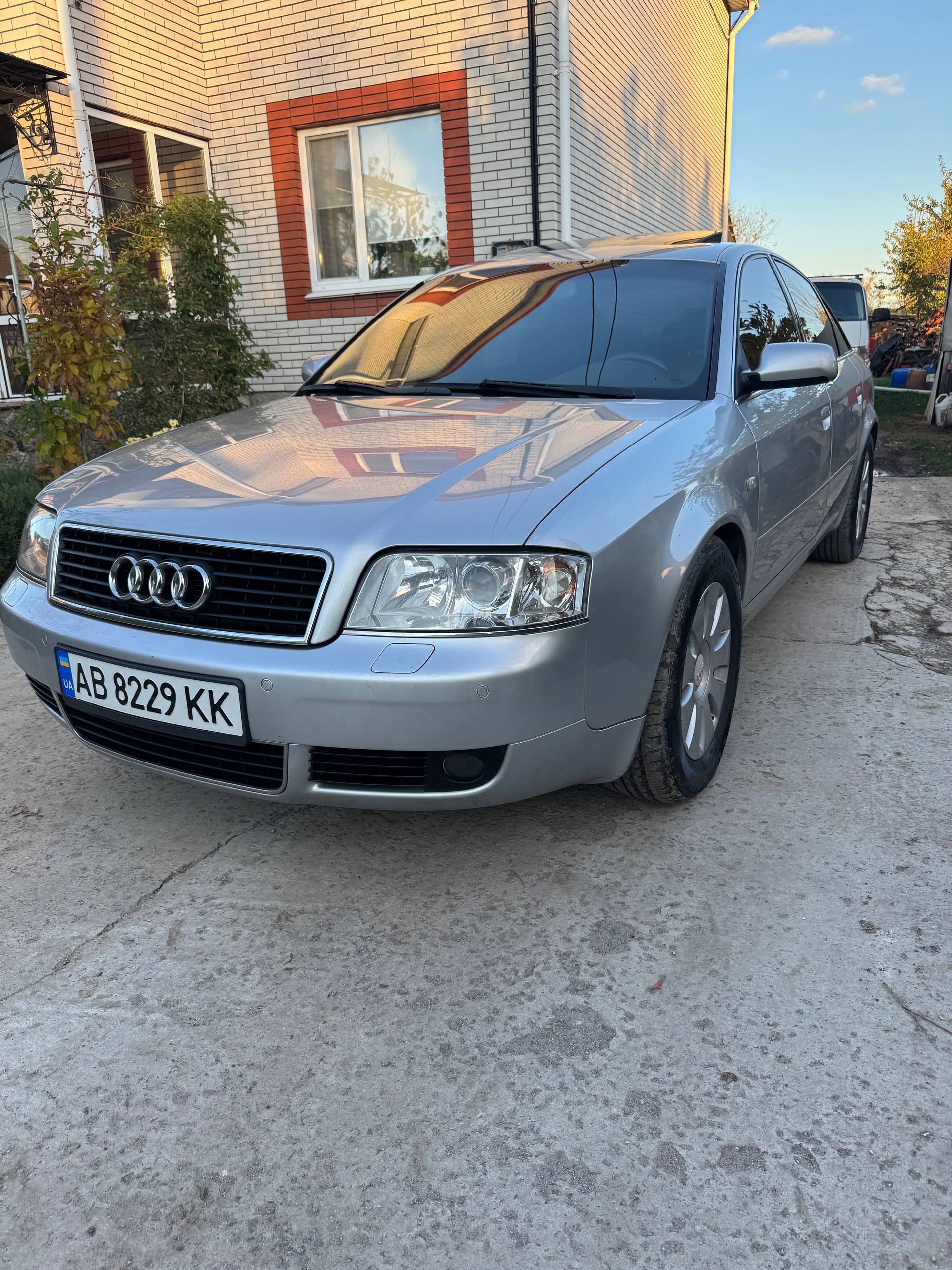 Audi A6 — фото 1