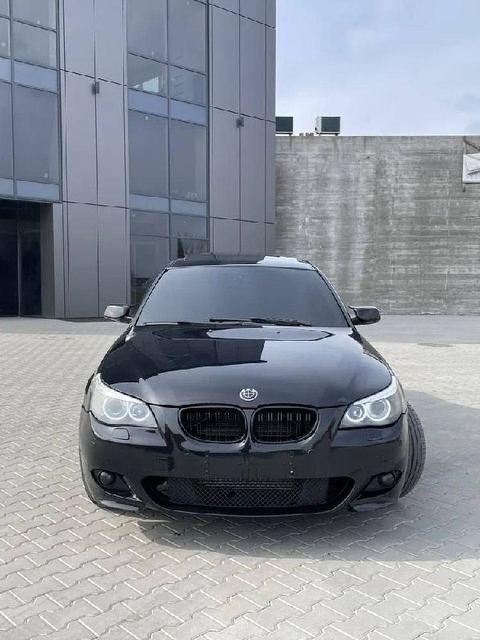 BMW 530D — фото 1