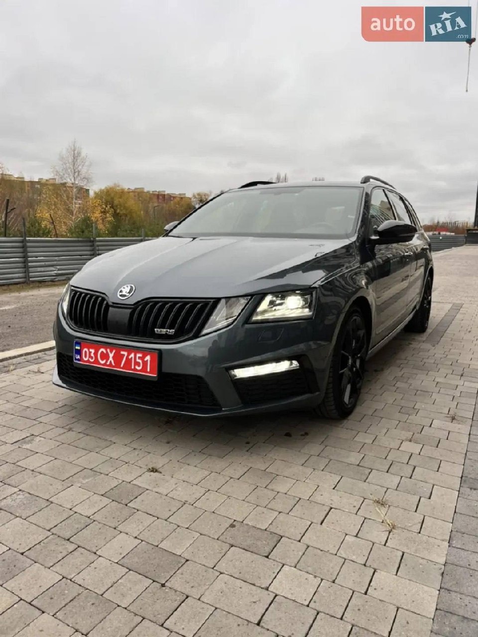 Škoda Octavia VRS — фото 1