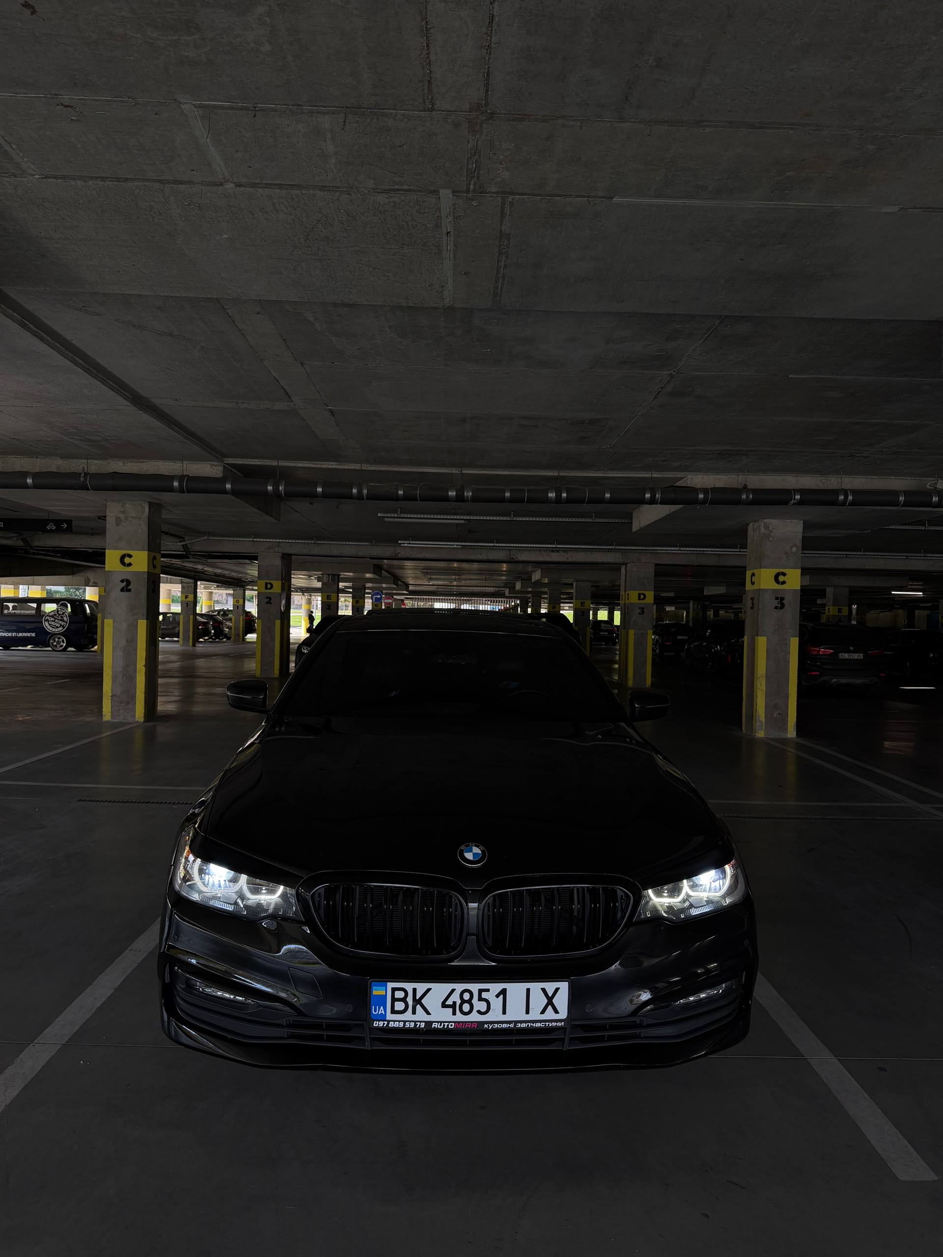 BMW 5 — фото 1