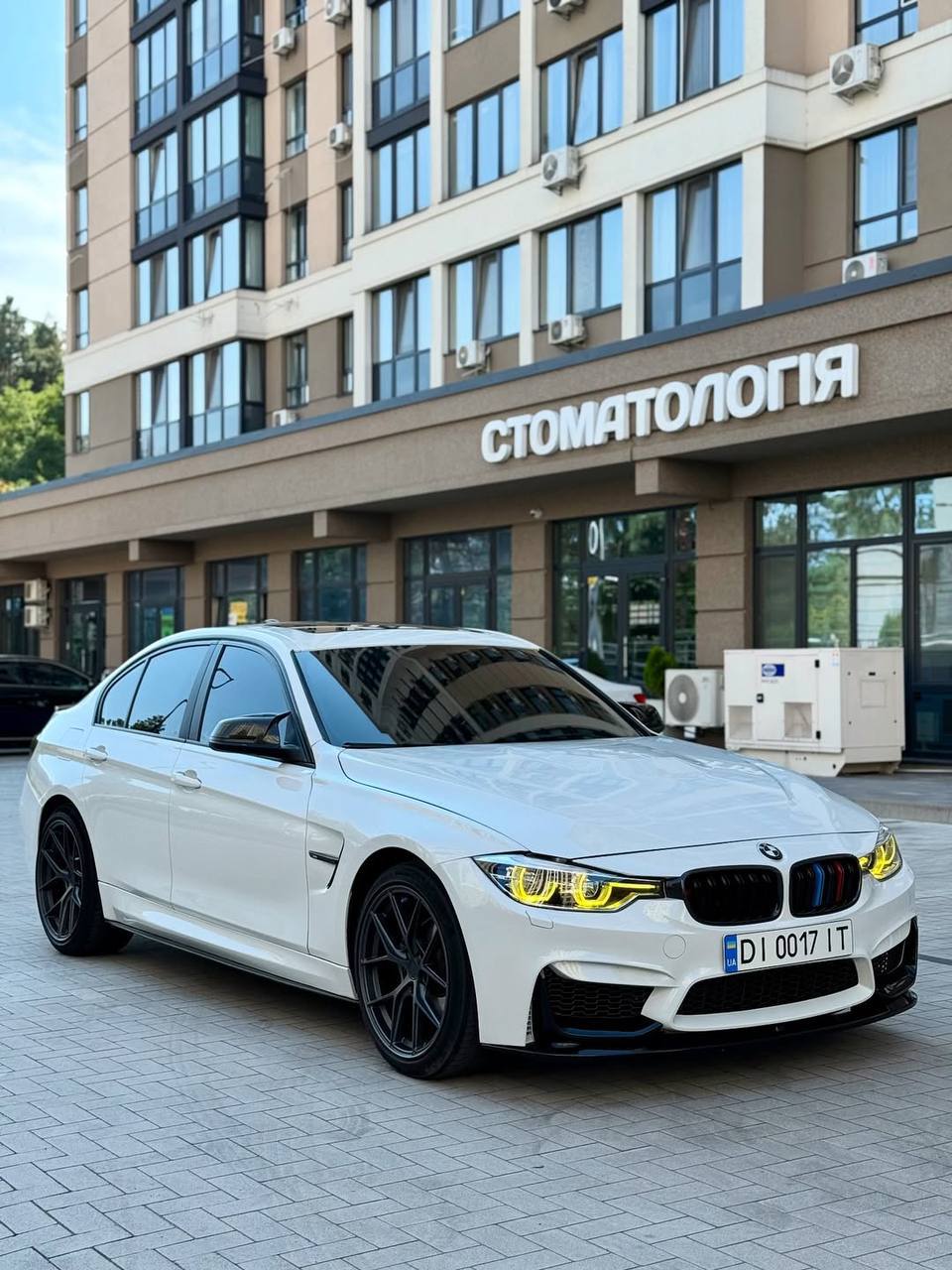 BMW 3 Series — фото 1