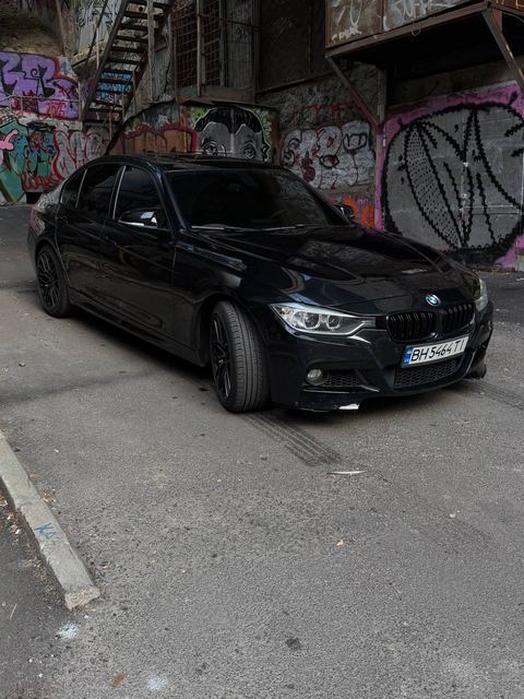 BMW 335i