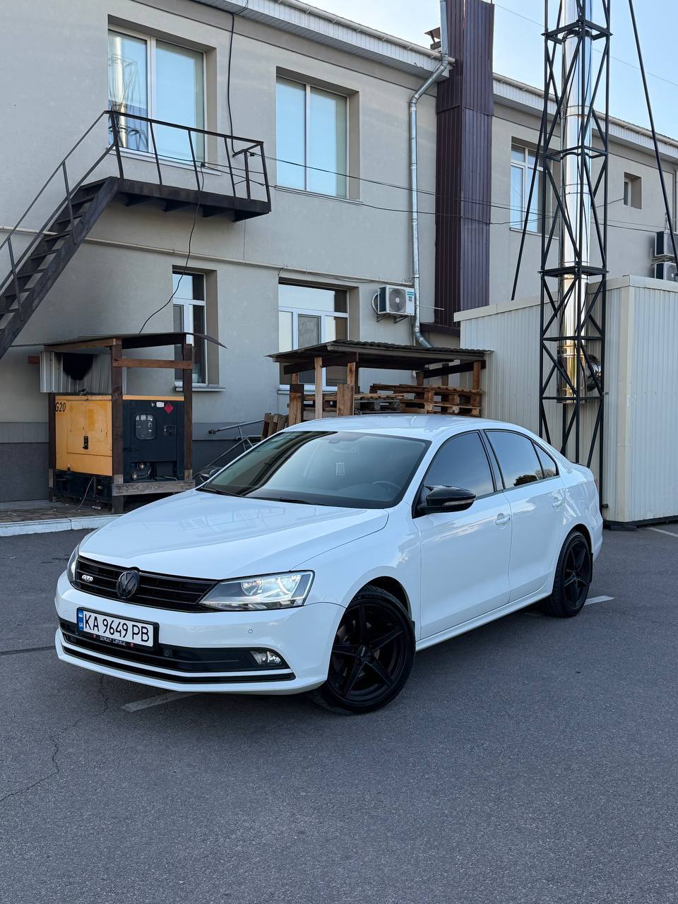 Volkswagen Jetta — фото 1