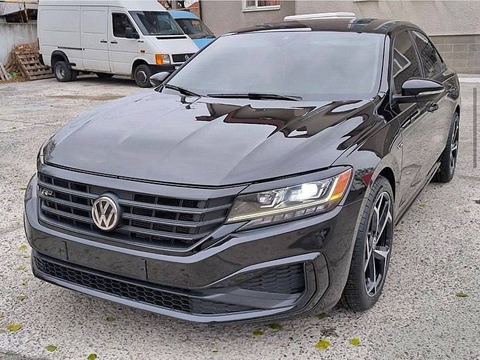 Volkswagen Passat R-line