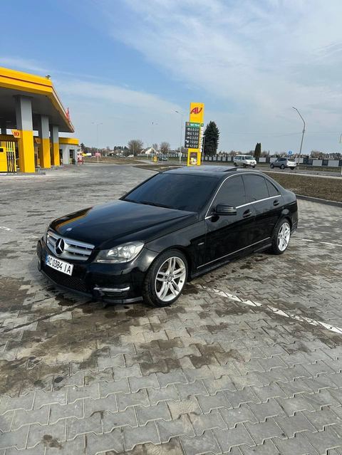 Mercedes-Benz C-Class