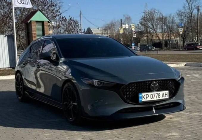 Mazda 3 Premium — фото 1