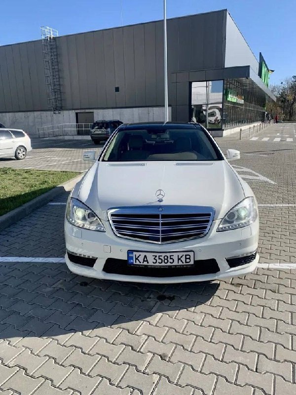 Mercedes-Benz S550 — фото 1