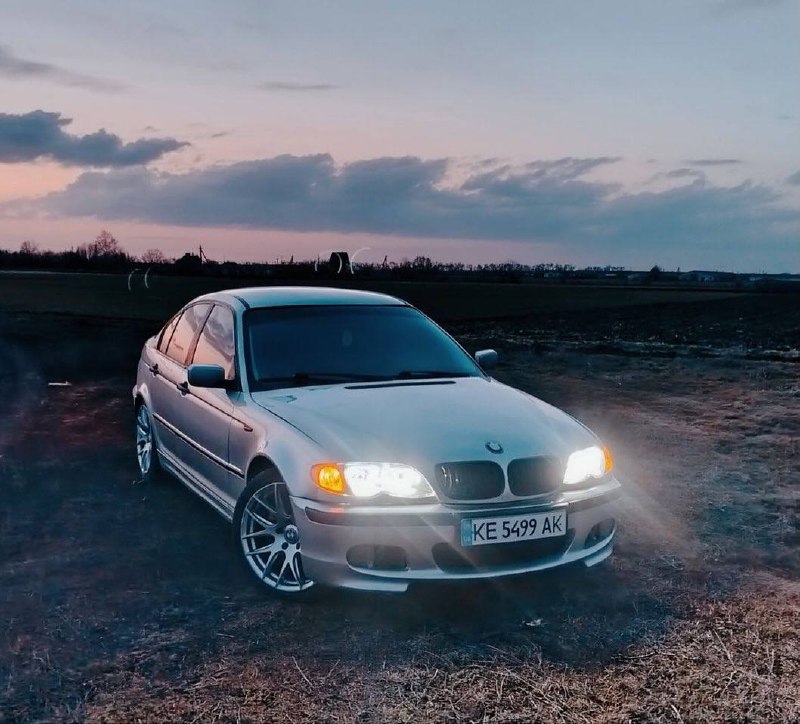 BMW 3 Series — фото 1