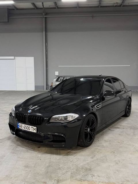 BMW 535i