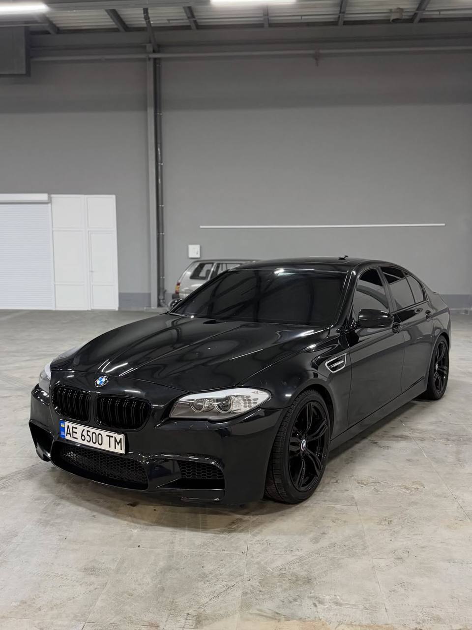 BMW f10 535i — фото 1