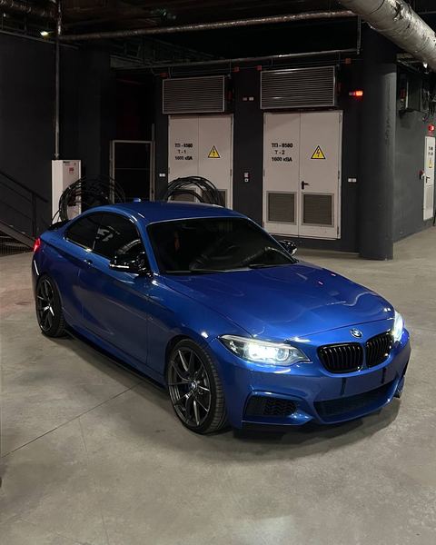 BMW M235i