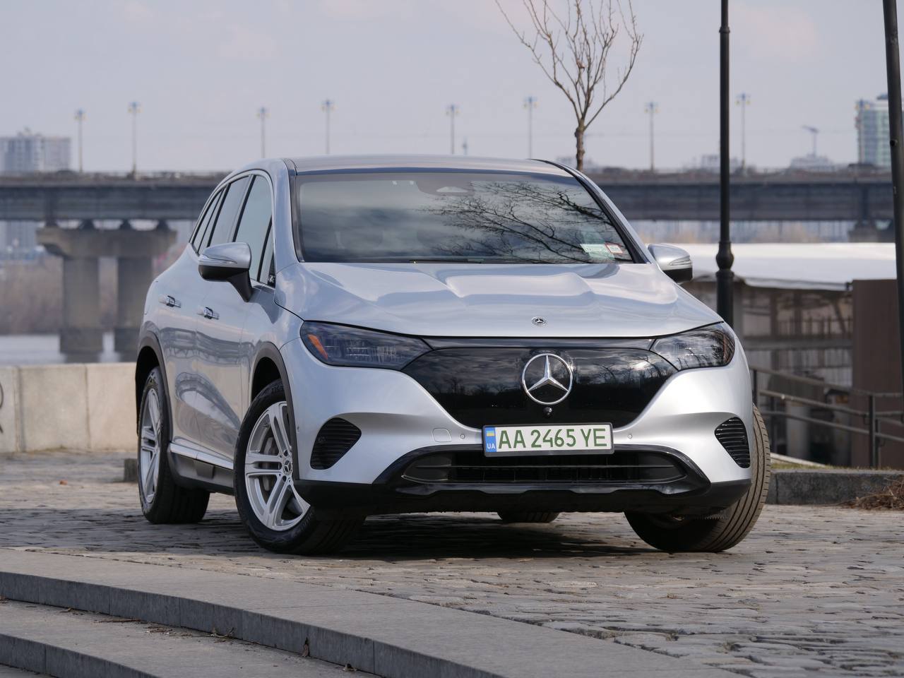 Mercedes-Benz EQE-Class SUV — фото 1