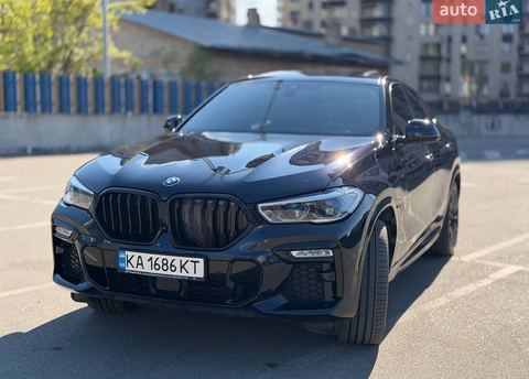 BMW X6 M50I