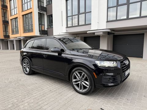 Audi Q7