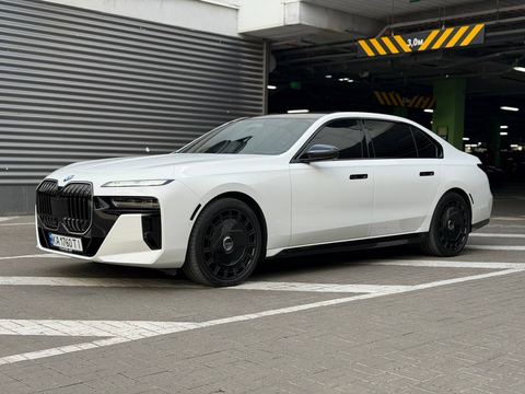 BMW 760i