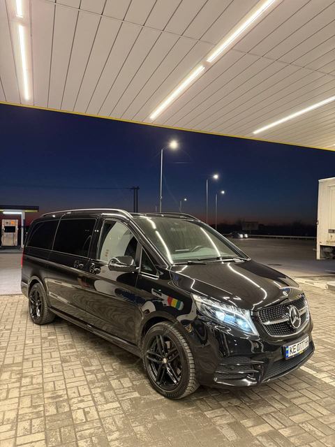 Mercedes-Benz V 300 D