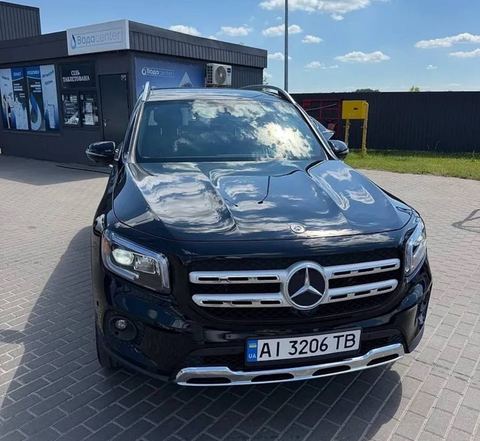 Mercedes-Benz GLB 250