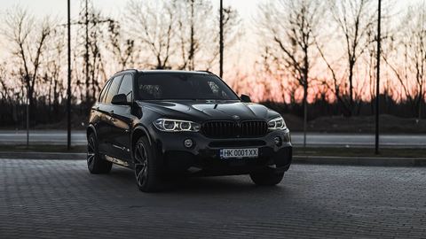 BMW X5 40d — фото 1