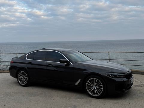 BMW 540i