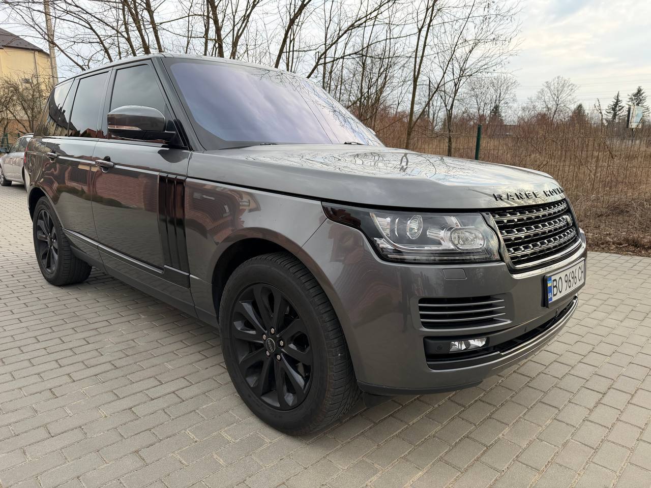 Land Rover Range Rover — фото 1