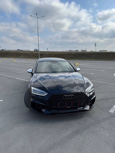 Audi S5
