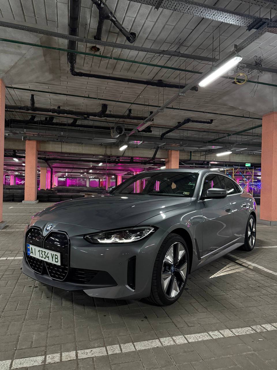 BMW i4 — фото 1