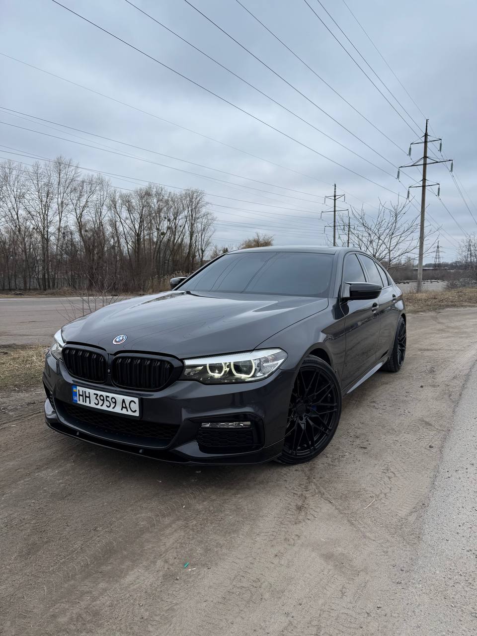 BMW 540i — фото 1