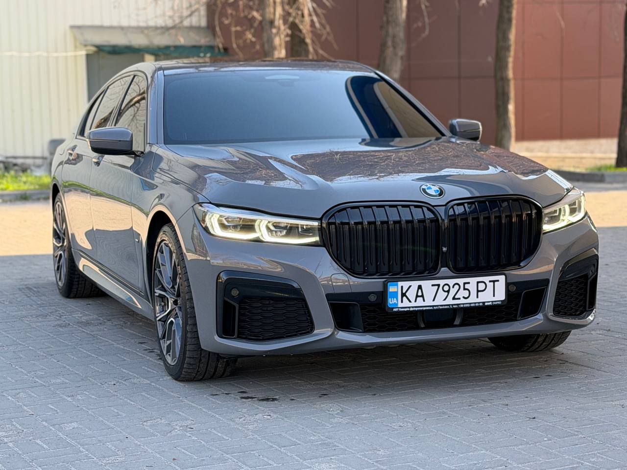 BMW 730D — фото 1