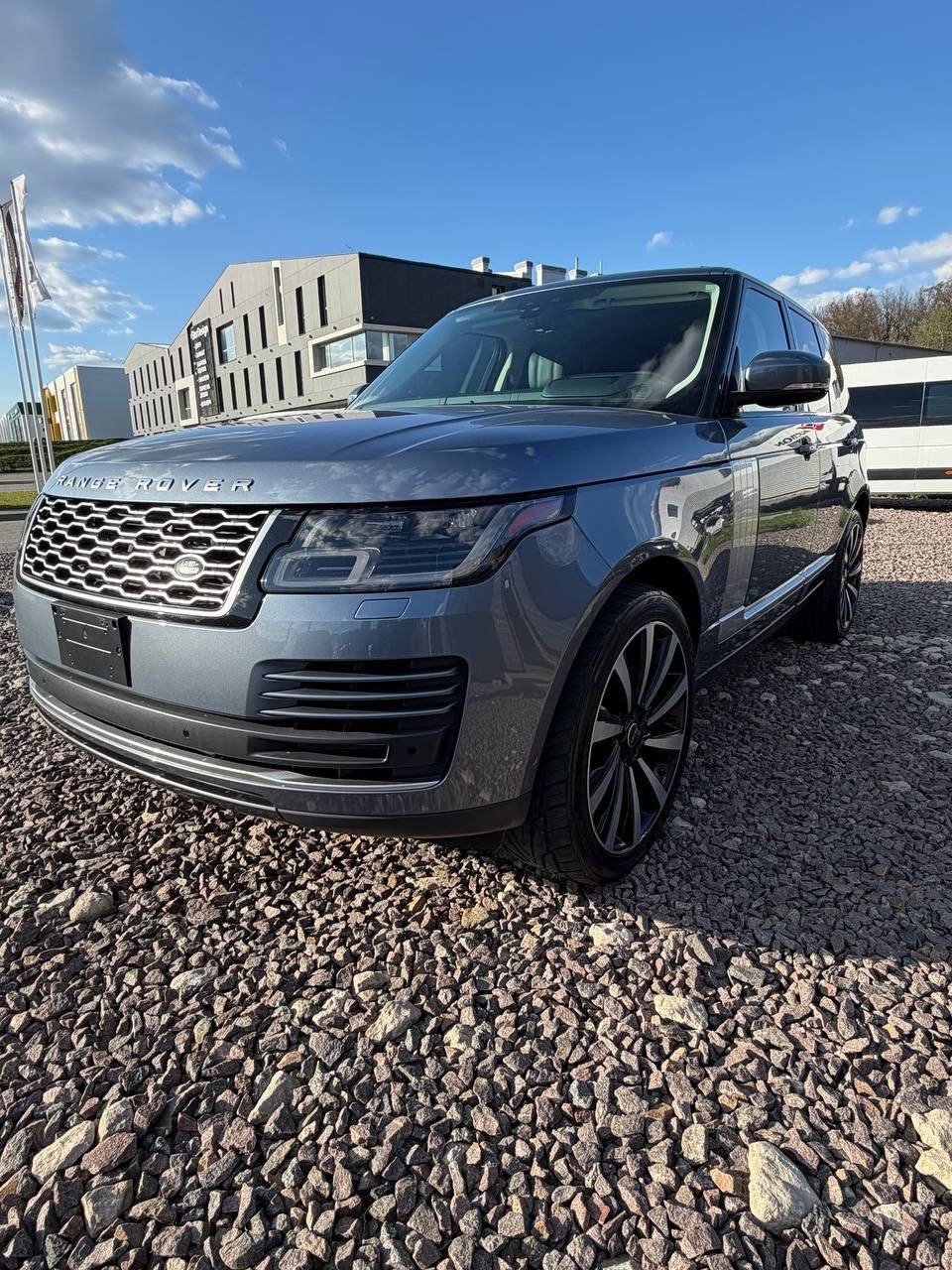 Land Rover Range Rover — фото 1
