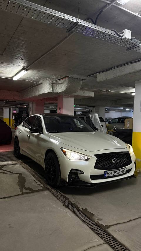 Infiniti Q50