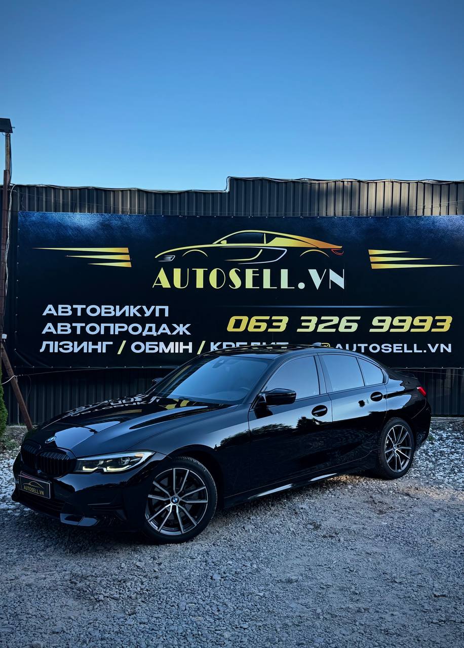 BMW G20 330i