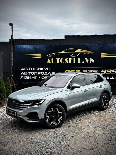 Volkswagen Touareg