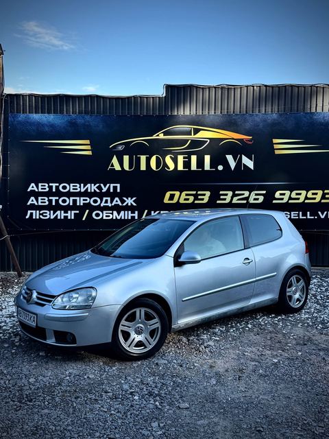 Volkswagen GOLF V
